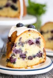 Bisquick Blueberry Coffee Cake Sour Cream Blueberry Coffee Cake Is A Super Simple And Quick Recipe That Results In A Moist And Del Blueberry Coffee Cake Recipe Coffee Cake Recipes Blueberry Coffee Cake