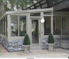 Pin By Ashley May On Conservatory In 2020 Sunroom Designs Florida Room Patio Room