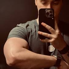 Lewis Anthony Sharples (@sharplesstrength) • Instagram photos and videos