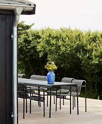 Palms café is the hotel's coffee bar, offering a relaxing environment for quick breakfast options. Hay Palissade Table 170 X 90 Cm Anthracite Finnish Design Shop