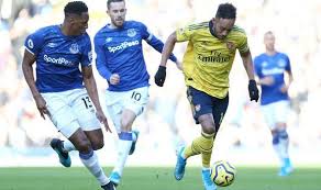 Arsenal fans protesting outside the emirates ahead of game against everton. Everton 0 0 Arsenal Recap Toffees And Gunners In Stalemate As Arteta And Ancelotti Watch Football Sport Express Co Uk