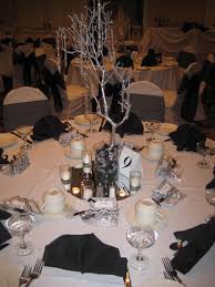 For events with seated meals, the table can be one of the most important décor aspects. Table Centerpiece Ideas