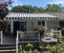 When There Is Not Adequate Space Above The Back Door To Mount A Retractable Awning A Roof Mounted Application Is Required Retractable Awning Awning Roof Awning