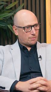 Is now the best time in a generation to buy a home? 🏡 Our guest, Ryan  Berlin, from @rennie.group makes a compelling case for confident, qualified  buyers. , Comment "Home" and we will personally DM you ...