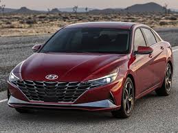 With good looks, attractive pricing, and one of the best warranty programs available, there is no doubt this new avante will be one of the most popular cars in singapore. Hyundai Elantra 2021 Picture 1 Of 70