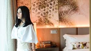 Naysila pun ingat betul kali pertama dirinya mengikuti casting. Anggunnya Naysilla Mirdad Dalam Balutan Busana Putih Merahputih
