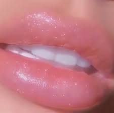 Pin By Chelsea Almori On Kiss Kiss Pink Aesthetic Glossy Lips Aesthetic Collage