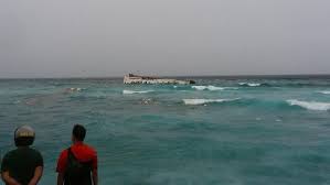 Video amatir saat kmp rafelia 2 tenggelam di selat bali jum'at 4 maret 2016 kapal rafelia ii tenggelam di selat bali. Mlhwwpba8 Zitm