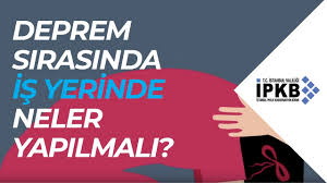 Bu yazımızda deprem anında neler yapmalıyız maddeler halinde kısaca olarak bilgi aktaracağız. Deprem Sirasinda Is Yerinde Neler Yapilmali Youtube