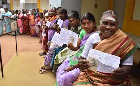 Tamil Nadu Local Body Polls Elderly Defy Limitations To Cast Their Votes The New Indian Express