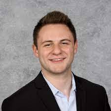 Max Karr's Instagram, Twitter & Facebook