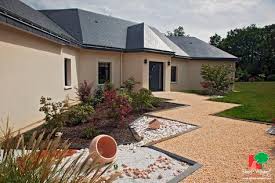 Remarquez L Originalite Des Contours De Cette Allee En Alveostar Alveostar Outdoor Decor Home Decor Patio