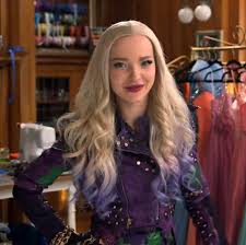 Mal I Love Her Hair And Her Outfits Disney Descendants Mal Descendants Descendants