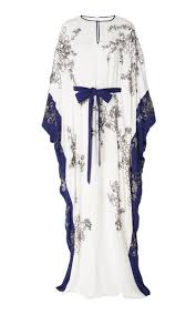 Scopri gli imperdibili saldi pinko → acquista subito i migliori abiti da donna a prezzo scontato! Click Product To Zoom Abiti Magliette Abiti Vestiti