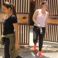 2 Kareena Kapoor Khan Kareenaonline Twitter Post Yoga Kareena Kapoor Khan Kareena Kapoor