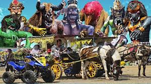 We hope you enjoy our growing collection of hd images to use as a background or home screen for your. Arak Arakan Kereta Kuda Delman Ogoh Ogoh Kuda Lumping Gendruwo Barongan Painting Barong Art