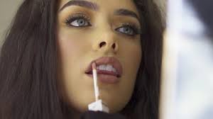 We talk to a woman who had a nose job to find out what it's really like to get plastic surgery. Plastic Surgery Gone Wrong My Lip Was About To Fall Off Bbc News
