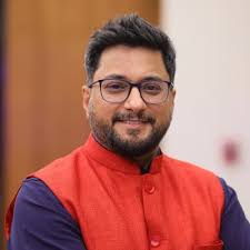 Happy to share the completion of my certification program in Product  Development from INSEAD. Closed with the submission of a breakthrough  project in EdTech and its related Platform! Thank you Hero… |