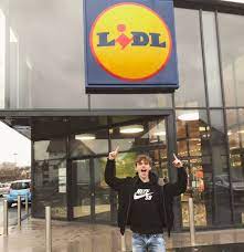 Lors de la sélection de nouveaux articles. Cyridicule On Twitter Qui Va Chez Lidl