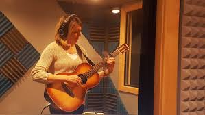 Best places to buy guitars. Get Started Free Guitar Lessons Consultation Guitar Lessons By Mike Walsh