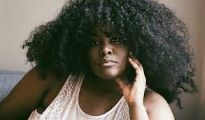 She currently plays bass guitar in the band star & dagger. Quand Yseult Se Met A Nu Le Monde L Ecoute Musique Voir Ca