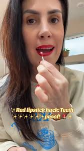 Red lipstick lovers 🤝 Q-tips, #qtips #dontfuzzitup #lipsticktips  #makeuphacks #beautytips #lipstickhack
