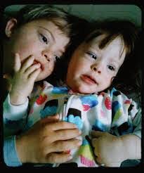 Nancy Beadle's Instagram, Twitter & Facebook