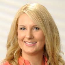 Anna Snowden's Instagram, Twitter & Facebook