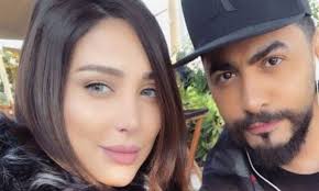 وتساءل البعض حول حقيقة هذا التصريح من عدمه وبالبحث عنه تبين أنه بالفعل صرح بذلك في لقاء قديم له مع الإعلامية إنجي علي. Ø¥Ø¹Ù„Ø§Ù…ÙŠØ© ÙƒÙˆÙŠØªÙŠØ© ØªØ³Ø®Ø± Ù…Ù† Ø²ÙˆØ¬Ø© ØªØ§Ù…Ø± Ø­Ø³Ù†ÙŠ Ø¨Ø·Ø±ÙŠÙ‚Ø© Ù‚Ø§Ø³ÙŠØ© Ù…Ø§Ø°Ø§ Ù‚Ø§Ù„Øª ØµÙˆØ±Ø© Ø§Ù„Ù‚Ø¯Ø³ Ø§Ù„Ø¹Ø±Ø¨ÙŠ