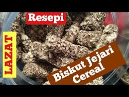 Potong roti panjang panjang dan belah tengah. Resepi Biskut Jejari Coklat Cereal 3 Bahan Yang Mudah Ringkas Youtube