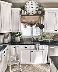 While rustic style can be taken in a number of directions, from french country to log cabin, reclaimed woods and metals are a must. Best No Cost Kitchen Decor Themes Popular Farmhouse Kitchen Decor Kitchen Decor Themes Chic Kitchen