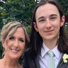 Fundraiser for Susan Wolfangel by Rebecca Carron : Help For Sue Wolfangel  and son Brad