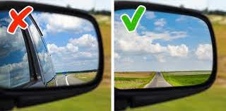 Ini bermakna, posisi cermin sisi perlu jauh ke luar dan tidak menampakan badan kereta kita sendiri. 10 Tip Memandu Untuk Pemandu Baru Yang Tidak Diajar Sekolah Memandu Bukanaku