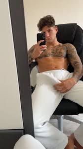 Olexonio twitter - superslim.sk