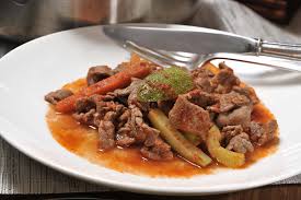 Bistec Ranchero En Salsa Roja Guisado De Carne De Res Receta Guisados De Res Recetas Con Bistec Carne De Res