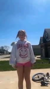 aurorajayx · 908K threads