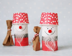 Weihnachtsmann Aus Toilettenpapierrolle Basteln Mit Kindern Weihnachtsmann Basteln Basteln Weihnachten Weihnachtsbasteln