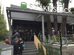 Shake shack's top competitors include smashburger, firehouse restaurant group, inc. First Shake Shack In Asia Opens To Long Lines In Tokyo The Japan Times
