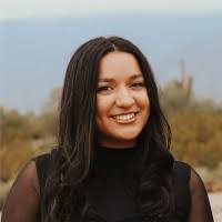 Amber Arvizu's Instagram, Twitter & Facebook