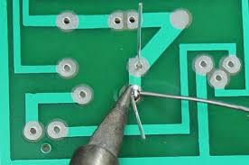 A solder is a metal alloy with a melting temperature below 450°c (842°f). How To Solder A Complete Beginners Guide Makerspaces Com
