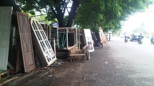 Kamu bisa menemukan penjual kusen pintu bekas dari seluruh indonesia tunggu apalagi? Kayu Dan Kusen Bekas Masih Jadi Pilihan Saat Membangun Rumah Sriwijaya Post