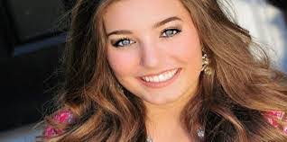 Tamra Boyer's Instagram, Twitter & Facebook