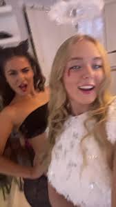 Darcie Lowe (@darcielowee)