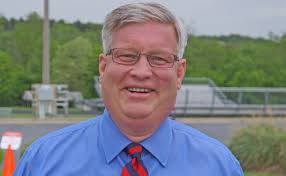 Strasburg, Va. mayor defeated in 4-way race