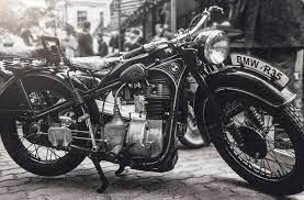 Ihr oldtimer ist nicht nur ein museumsstück, sondern bedeutet für sie fahrspaß pur? Oldtimer Motorrad Verkaufen Kaufen Wert Fur Alte Klassiker Gebrauchte24