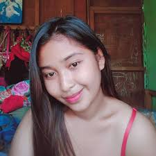 Isha Ramos's Instagram, Twitter & Facebook