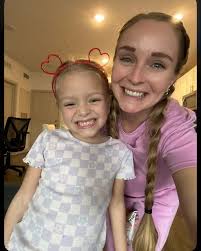 Katie Dall Huntsman (@katiehuntsman7) • Instagram photos and videos