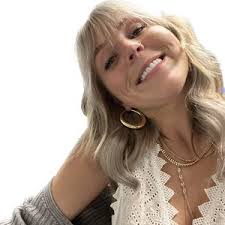 Angela Osteen's Instagram, Twitter & Facebook