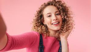 Puedes utilizar las cadenas del. Las Cadenas Para El Cabello Son El Accesorio En Tendencia Mira Como Se Llevan Vix