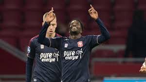 On the other hand, ajax comes with 1 wins behind its name as well as 0 draws and 0 defeats. Fc Twente Geeft Met Verdiende Zege Ajax Veel Stof Tot Nadenken Nos